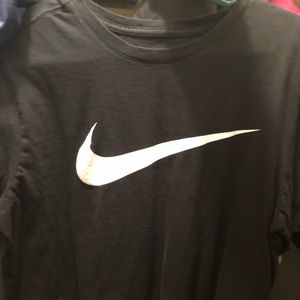 Black nike shirt regular size medium